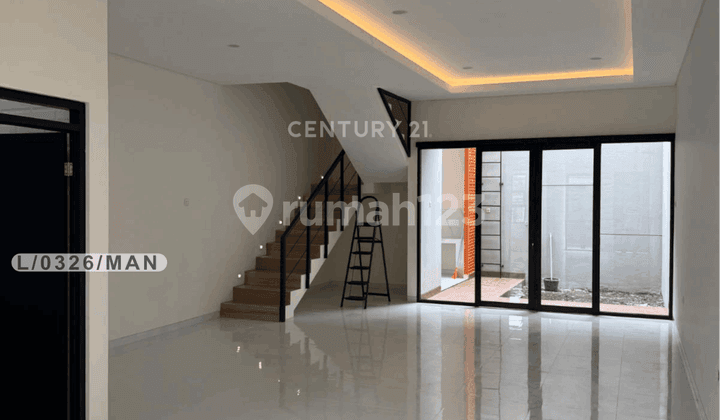 Rumah 2 Lantai Granit Nyaman Siap Huni di Kopo Permai 1 Bandung