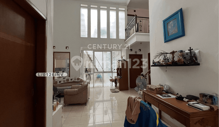 Rumah 2 Lantai Nyaman dan Siap Huni di Tki 3 Bandung