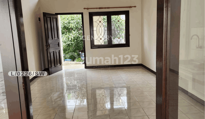 Disewa Rumah SHM Siap Huni di Kota Baru Parahyangan Bandung