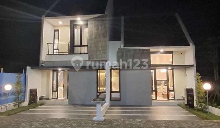 Rumah 2 Lantai Dekat Bandara Harga Terjangkau