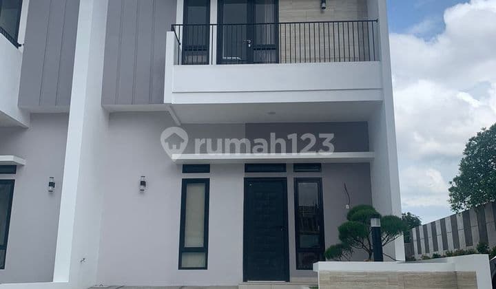 Rumah 2 Lantai Dekat Hertasning Makassar
