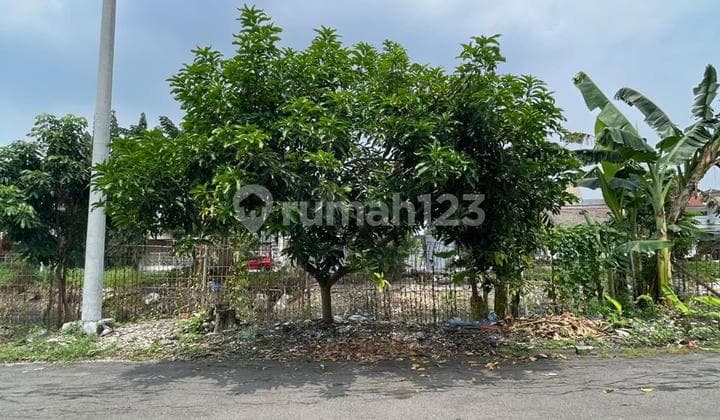 Rumah Dekat Pusat Perbelanjaan Area Dharmahusada Permai Wisma Permai Galaxy Fnl
