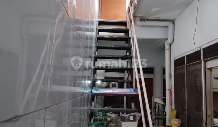 Rumah layak huni jalan lebar manyar klampis anom surabaya
