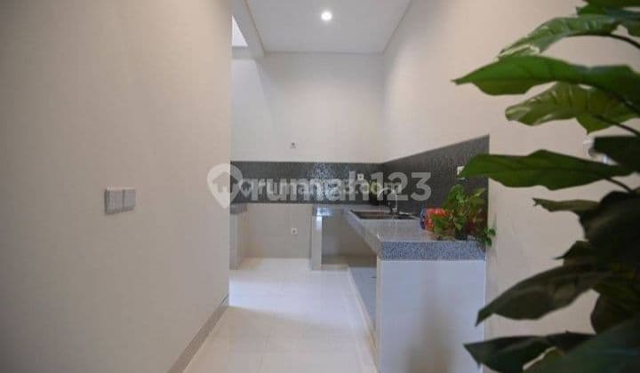 New Pakuwon Indah House Near Graha and Citraland