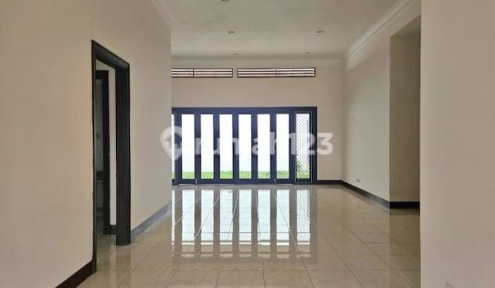 Rumah Saronojiwo Mt Surabaya 450m2 Besar Mewah Bangunan Super Istimewa