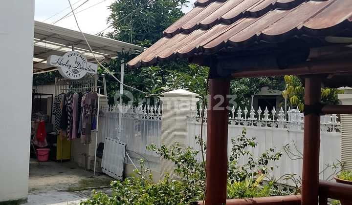 Rumah Hook Semi Furnish Lokasi Premium Area Merr Rungkut Asri Tenggilis Fnl