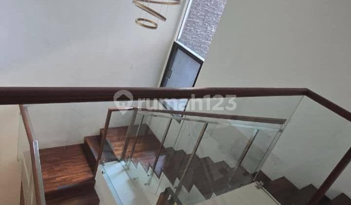 Rumah Siap Huni Semi Furnished Area Mulyosari Araya Galaxi Bumi Permai Ell