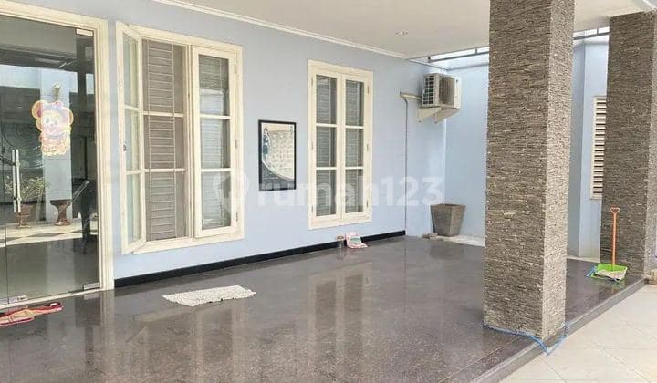 Rumah Furnished Row Jalan Kembar Area Klampis Semolo Manyar Merr Fnl
