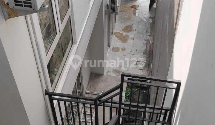 Kal Hook Area Babatan Pantai Pakuwon City Mulyosari House