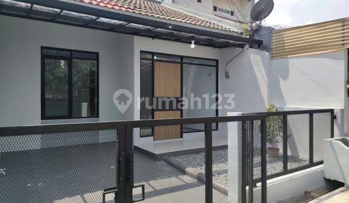 Jual Rumah Baru Harga di Bawah Pasar Taman Kopo Indah 2