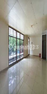 Ruko 2 Lantai Strategis Di Mainroad Ramdan Bandung