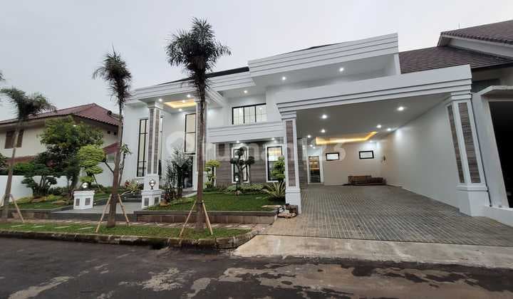 Rumah Mewah di Bintaro Hunian dengan Private Pool dan Spacious Carport