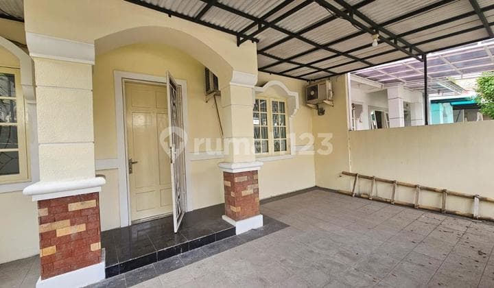 Modern House for Sale in BSD City, Freehold, 3 BR, Price 1.35 Billion, Ready to Move In