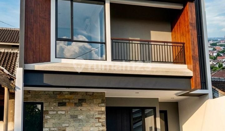 Rumah Bangunan Baru Modern Tropical Minimalis