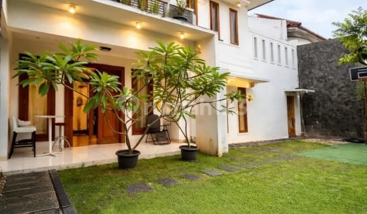 Rumah Mewah Siap Huni di Bintaro, Memiliki Desain Modern