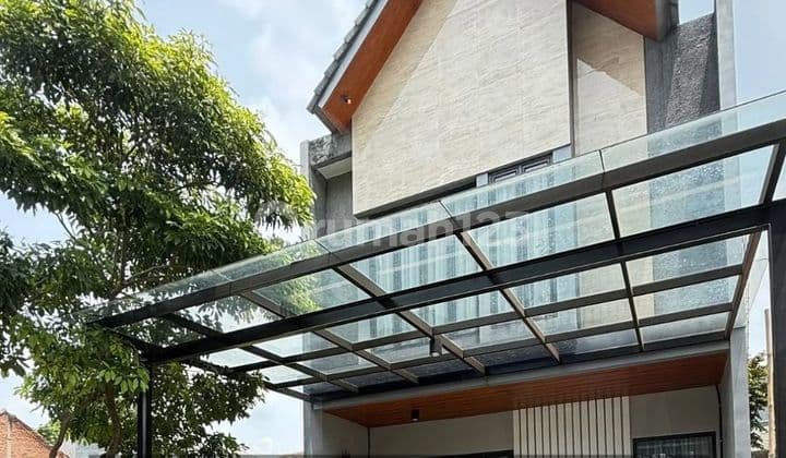 Modern Minimalist House in Discovery Bintaro