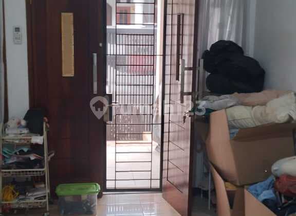 Affordable House Needs Minimal Renovation @graha Raya