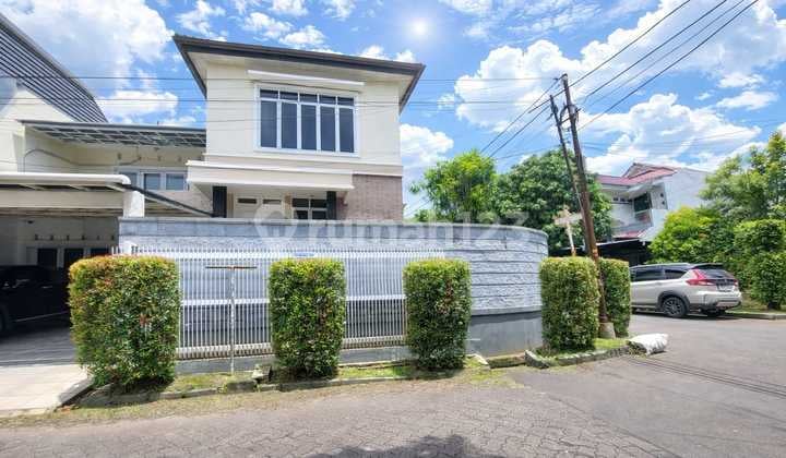 Rumah Siap Huni dengan Hunian Nyaman dan Asri @Bintaro