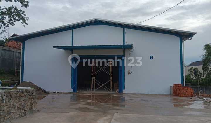 Ready-to-Use Warehouse, Strategic Location and Wide Road Rows @Pondok Aren