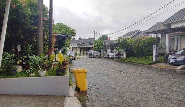 Dijual Rumah di Ciputat di Jl Sukabakti