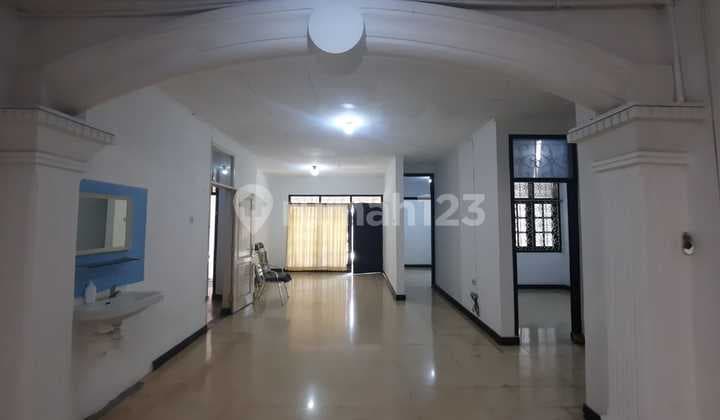 Rumah Siap Huni lokasi strategis, nyaman, Bintaro sektor 1