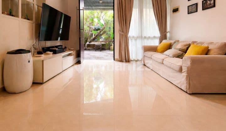 Rumah Cantik Siap Huni di Cluster Kebayoran Bintaro Jaya