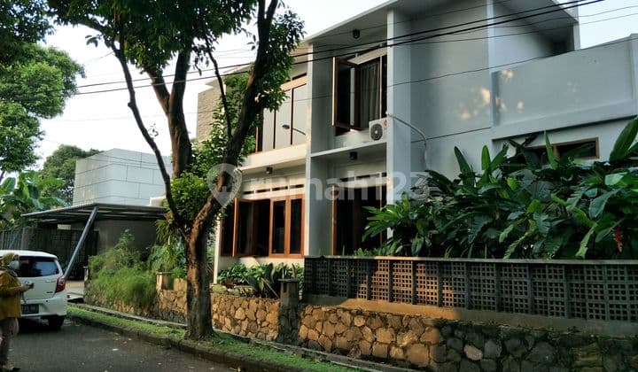 Rumah Bagus, Asri, Siap Huni, Ala Tropis Design Arsitek Dicluster Permata, Bintaro Jaya Sektor 9