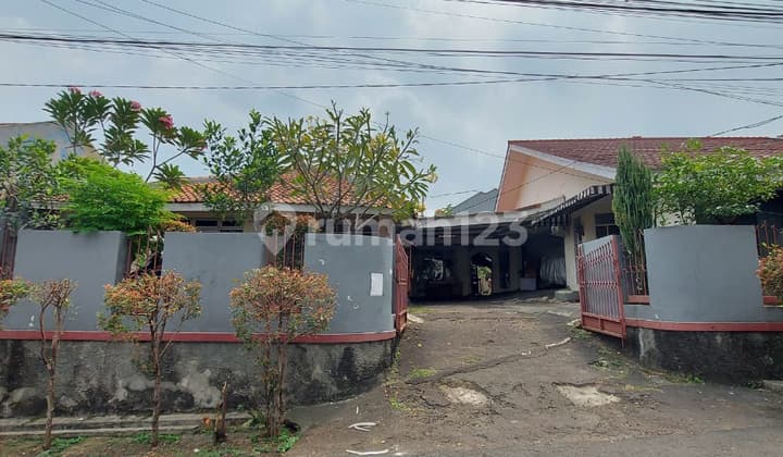 Rumah Usaha Cocok untuk Kantor & Mini Cluster, Kost Exclusive Lokasi Strategis di Pesanggrahan