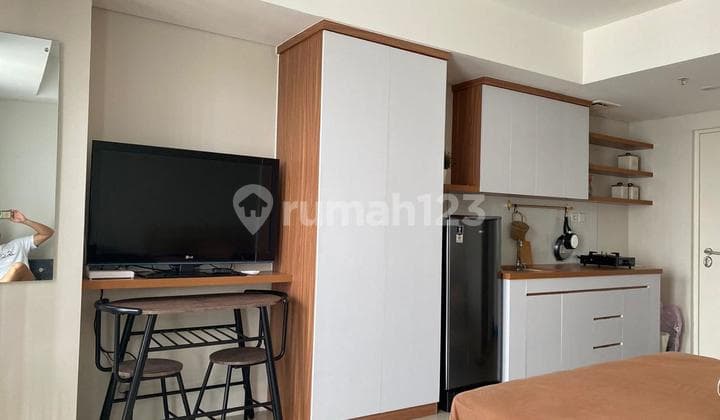Apartemen Breeze, Studio Full Furnish, Rapih, Siap Huni di Bintaro Jaya Sektor 3