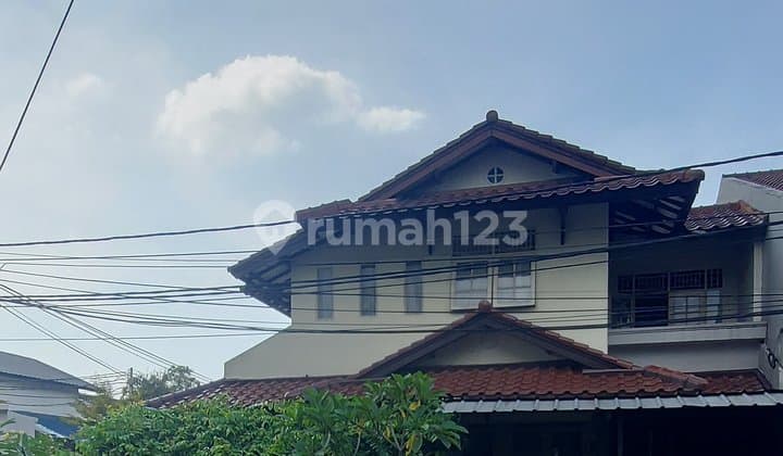 Hot Sale Rumah Hook, Siap Huni, 2 Lantai, Tanah Luas, Dalam Komplex Bintaro Jaya Sektor 9