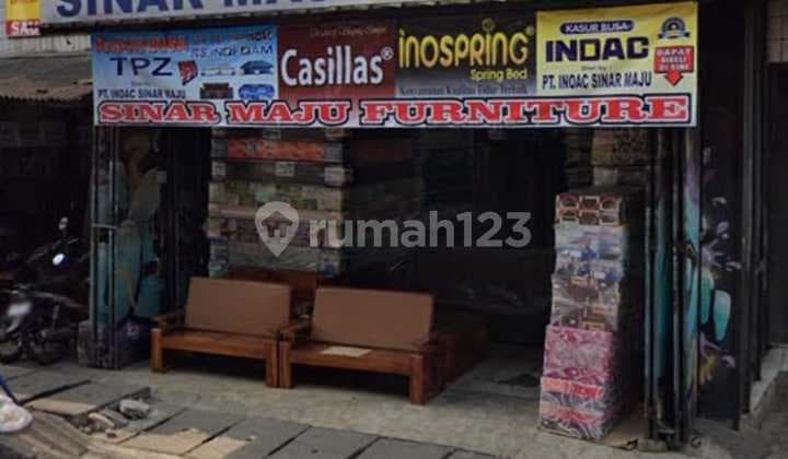 Ruko 2 Lantai Siap Pakai dan Lokasi Strategis Pinggir Jalan Raya @Ciputat