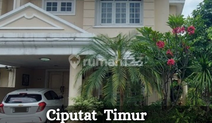 Rumah Hook, Klasik, Siap Huni Dalam Komplex di Ciputat Timur, Dekat M R T Lebak Bulus dan Stasiun Kereta Api Pondok Ranji
