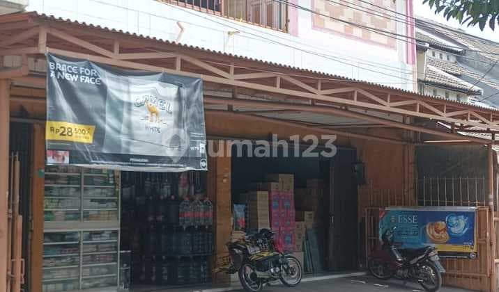 Toko Strategis Bonus Isi Dan Rumah Cocok Untuk Mini Market Bekasi