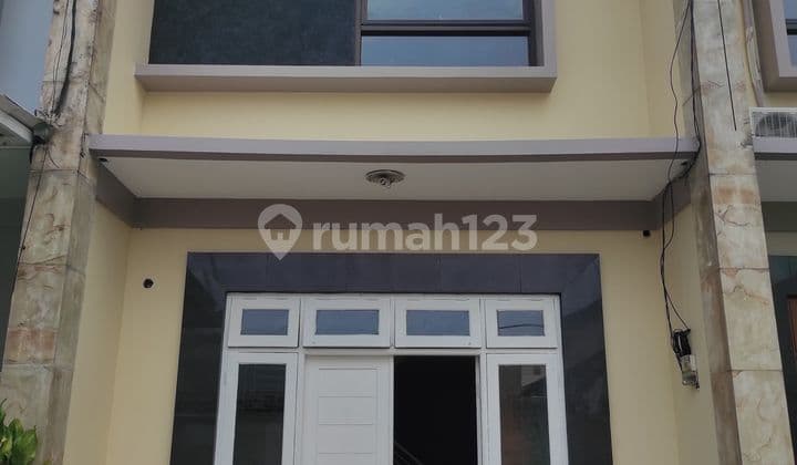 Ruko Cocok untuk kantor dan usaha dekat Pondok indah