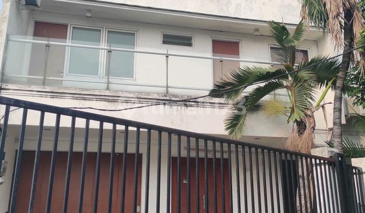 House Near Blok M Suitable for Office