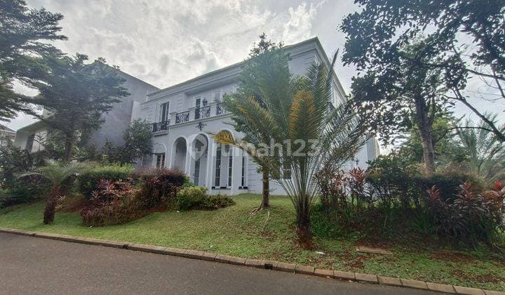 Rumah Mewah di Cluster The Tiara Summarecon Serpong