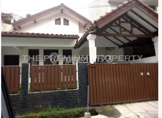 Rumah bagus minimalis sederhana terawat 1 lantai dekat dengan Mall Pondok Indah