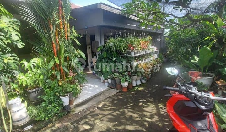 RUMAH H O O K Cempaka Bintaro