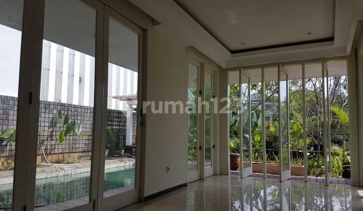 Rumah Jual 3 Lantai Siap Huni Dekat Stasiun Mrt Lebak Bulus