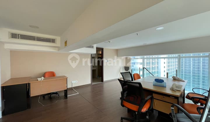 Bizloft Karawaci Office For Sale or Rent Fully Furnished 2 Units Merged Into 1