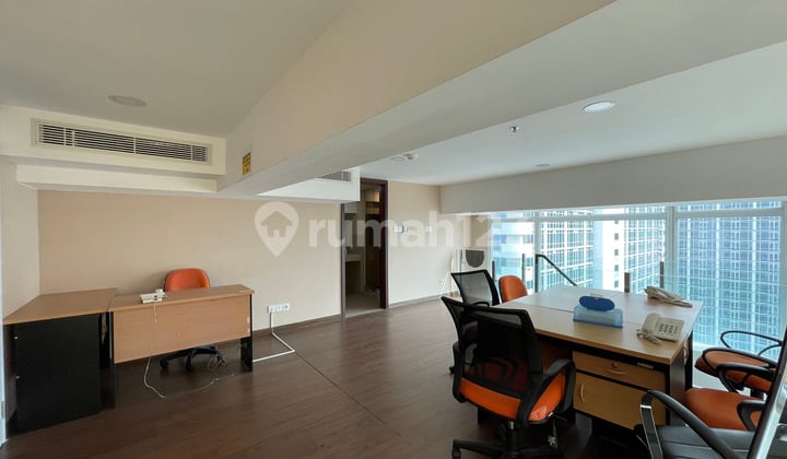 Bizloft Karawaci Office For Sale or Rent Fully Furnished 2 Units Merged Into 1