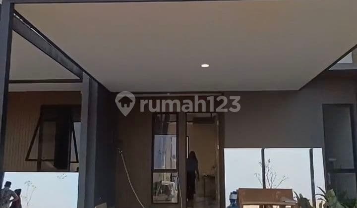 Rumah 2 Lt Di Alam Sutera Tangerang