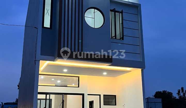 Rumah 2 Lt Baru Jafanes di Kota Tangerang Dekat ke Akses Toll GreenLake