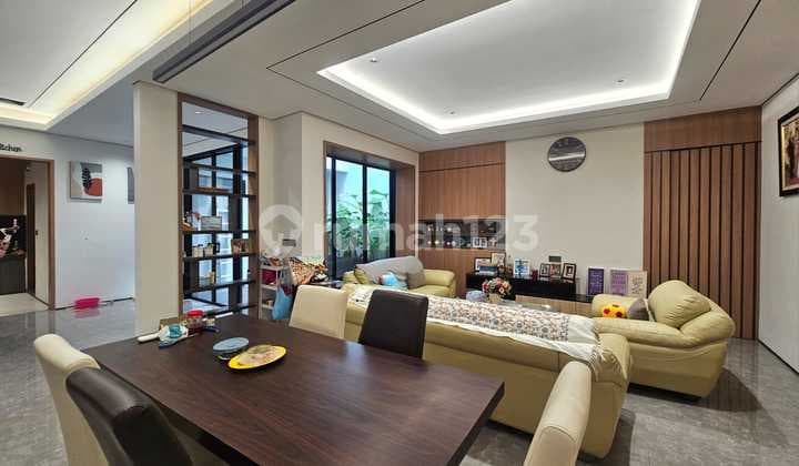 ‼️*Dijual Rumah Sutera Palmaa Renovasi Baru Gress!!..@Alam Sutera Tangerang.