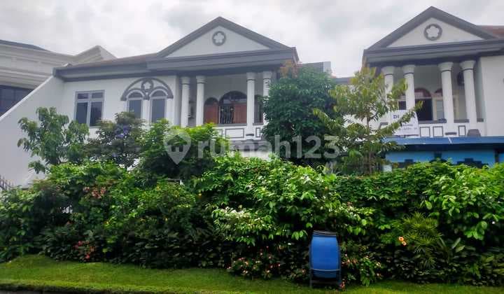 Nice House Semi Furnished SHM Modernland, Tangerang