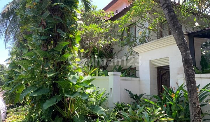 Rumah Bagus SHM river park Bintaro jaya sektor 8, Jakarta Selatan