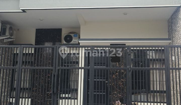 New Minimalist 2-Story House in Karang Asem, Near Ploso, Villa Kalijudan Indah, Karang Empat, Mojoarum, Lebak, Near Unair Campus