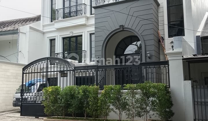 Kebayoran Baru, Kerinci 248/550, Brand New 2025, American Classic Type, Price 22.5 M Negotiable.