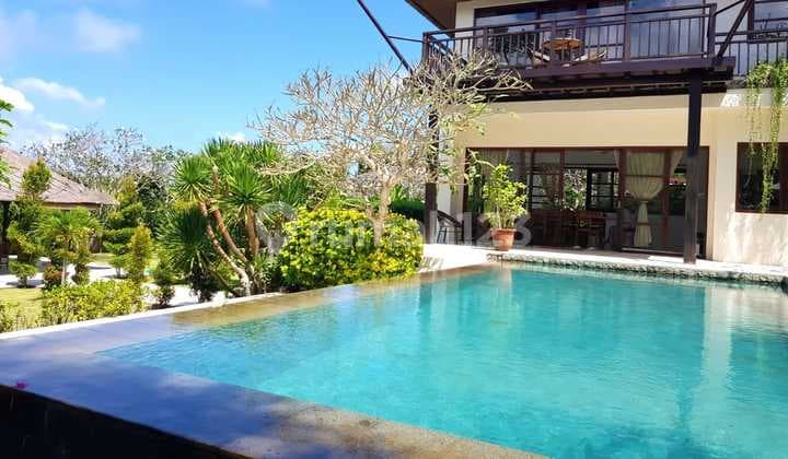 Hunian Villa Cantik Tropical Desain Siap Huni 5 Menit Ke Pantai