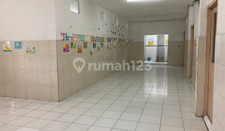Harus Terjual Gedung Komersial Ex Sekolah Jl. M. Toha, Kota Tangerang